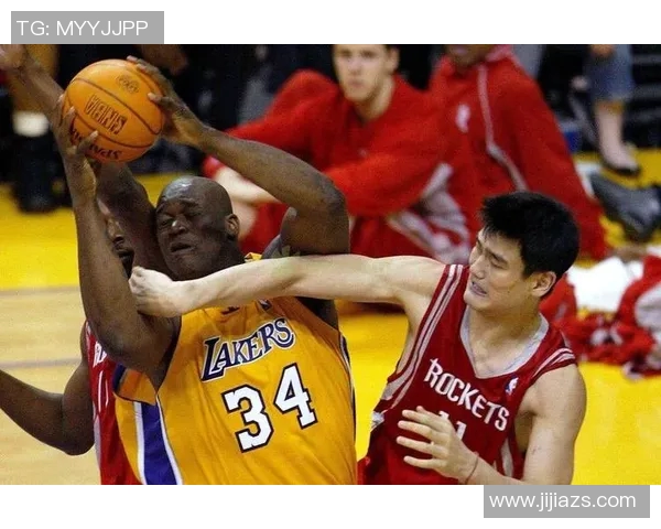 姚明与西班牙金童的传奇篮球之旅与友谊的深厚纽带 姚明与西班牙金童的传奇篮球之旅与友谊的深厚纽带