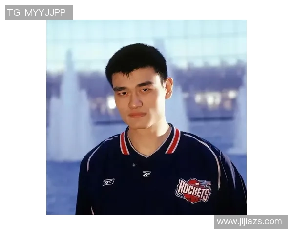姚明佩戴助听器的背后故事与对生活的积极态度分享