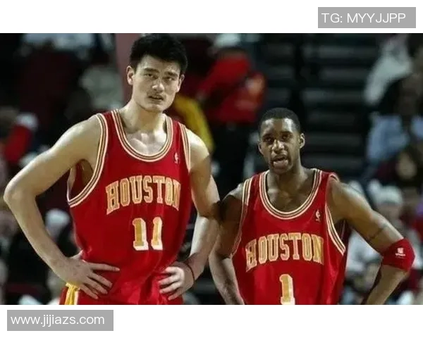 姚明携手韩国篮球明星共赴国际赛场展现友谊与竞技精神