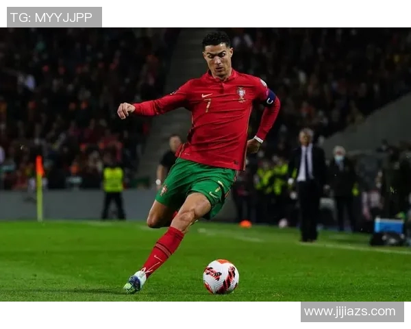 欧洲足球明星的英文全名及其辉煌成就一览